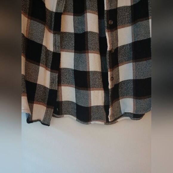 Altar'd State Soft Black White Fall Checkered Flannel Button-Down Shirt XS - Picture 5 of 12